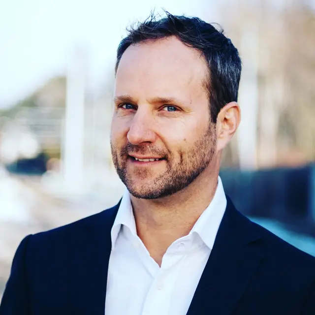 Matthias Strolz kommt am 18. November nach Ried. | Foto: Brandstätter Verlag/Pertramer