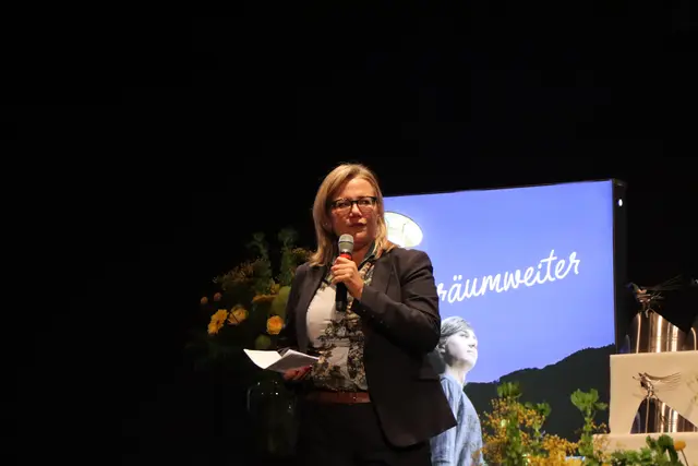 LA Beate Scheiber überbrachte die Grußworte des Lande Tirol. | Foto: Thomas Seelos