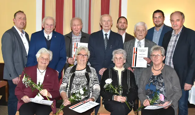 Ehrungen Zellerndorf | Foto: Herbert Schleich
