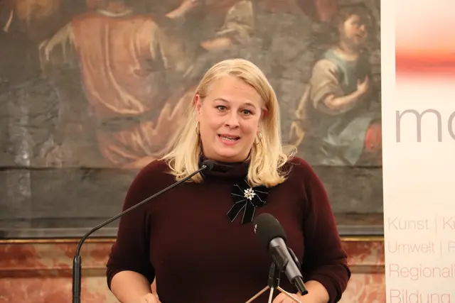 Claudia Unger: "Graz kann als Literaturstadt verstanden werden. Die Literaturzeitschrift Manuskripte ist ein Qualitätsmerkmal, die unsere Stadt prägt". | Foto: Edith Ertl