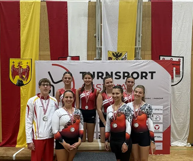 Die Teilnehmenden vom Sonntag: Samuel, Helga, Nora, Pina, Anna, Sonja, Celina und Christina. | Foto: ASKÖ Kunstturnen Mattersburg