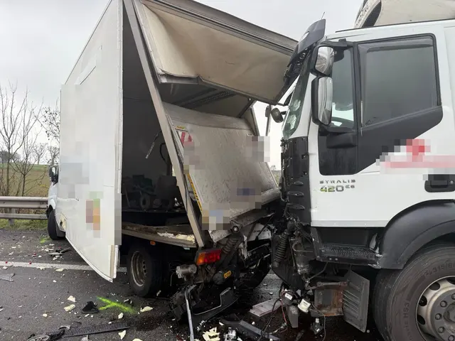 Auffahrunfall bei Haag - eine Person wurde verletzt. | Foto: DOKU-NÖ