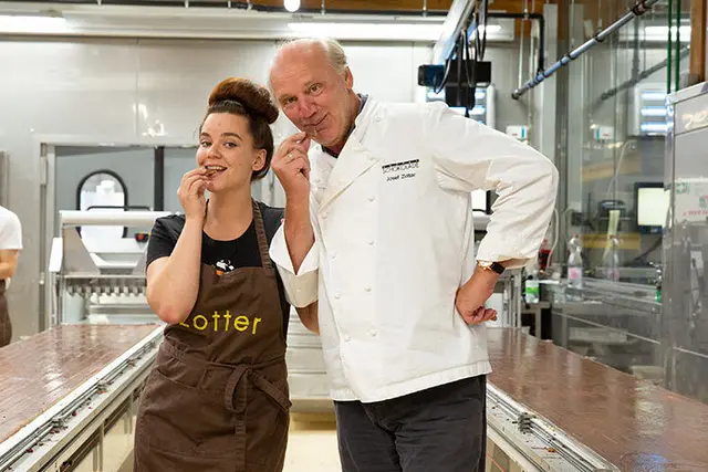 Familienbande: Julia und Josef Zotter in ihrer Schoko-Fabrik in Riegersburg | Foto: J. Jud/Zotter