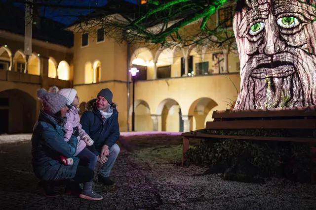 Die 750-jährige Linde „Lindarius“ erzählt Sagen von Feen, Kobolden und Gnomen. | Foto: ert Perauer_MBN Tourismus_TVB Millstatt