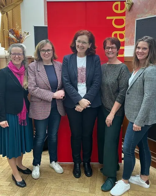 Fairer Handel als Zukunftsmodell: Heidrun Chen, Christa Schlager, Sigrid Stagl, Gerti Jaksch-Fliegenschnee, Karin Grünauer. | Foto: Weltladen Baden