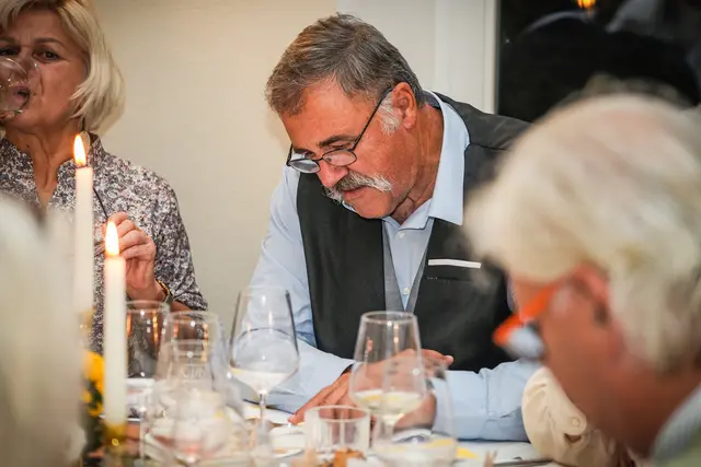 Rudolf Stiendl, ehemaliger Bürgermeister der Gemeinde St. Andrä/Höch, zeigte großes Intersse. | Foto: Marcel Pail