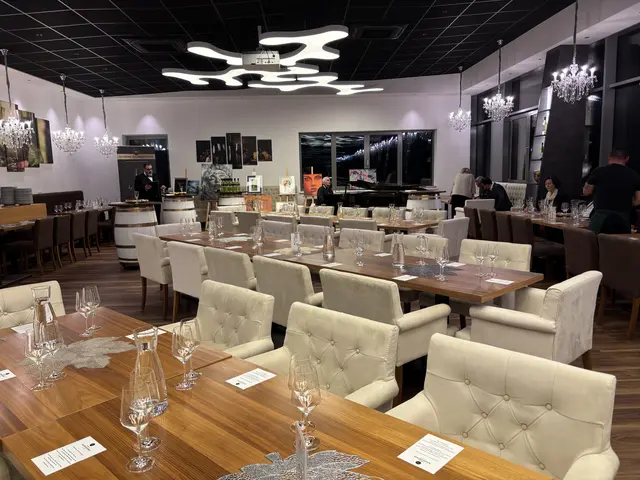 Festlich geschmückter Saal | Foto: Rene Brunhölzl