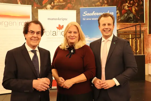 Hans Roth, Grazer Kulturstadträtin Claudia Unger und Kulturlandesrat Karlheinz Kornhäusl | Foto: Edith Ertl