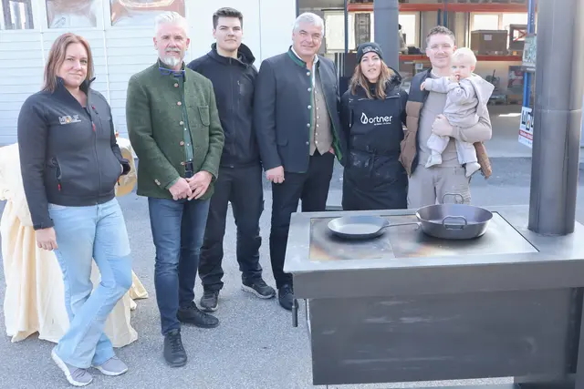 Gruppenfoto mit Nesthäkchen Ilona | Foto: Gerhard Langmann