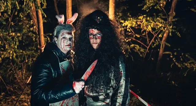 100 Statisten verwandeln Ravelsbach in eine düstere Zirkuslandschaft. | Foto: MS Fototeam | Martin Mathes