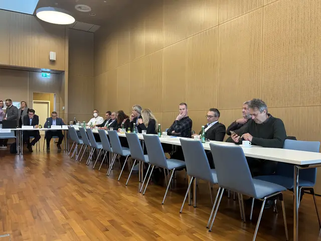 24 Bürgermeister von 36 Gemeinden waren anwesend.  | Foto: Thiem 