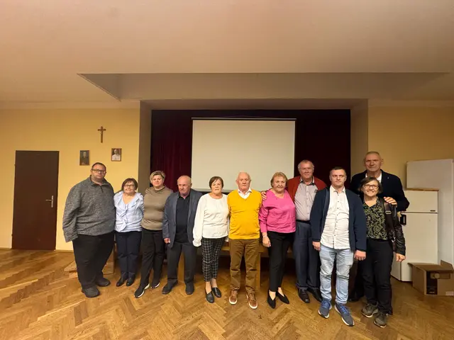 Bei einem kroatischen Theater-Filmnachmittag wurde Geld für den Wiederaufbau des teilweise abgebrannten Heimathauses gesammelt. | Foto: Grandits