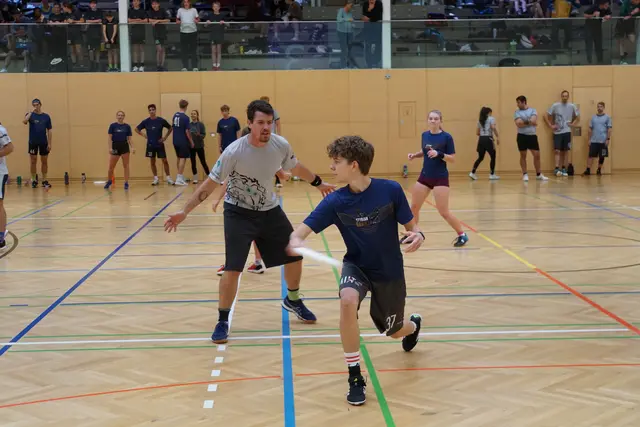 Auch die jungen Spielerinnen und Spieler zeigten im internationalen Turnier groß auf. | Foto: Bernd Köhldorfer