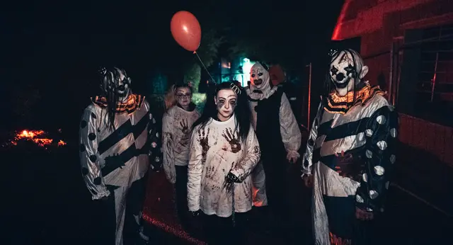 Der „Zirkus Mortalis“ sorgt für Schaudern. | Foto: MS Fototeam | Martin Mathes