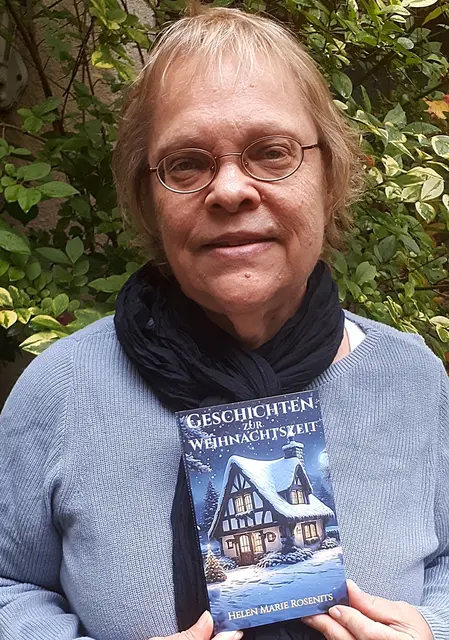 Helen Marie Rosenits präsentiert ihr neues Werk.  | Foto: privat