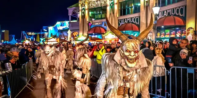 Der Perchtenlauf steht am 30. November an.  | Foto: Julius Silver