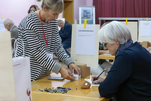 Praxisnahe Workshops boten einen tiefen Einblick in die Museumsarbeit rund um Sammlungsdokumentation, -pflege und -erweiterung.
 | Foto: erblehner.com