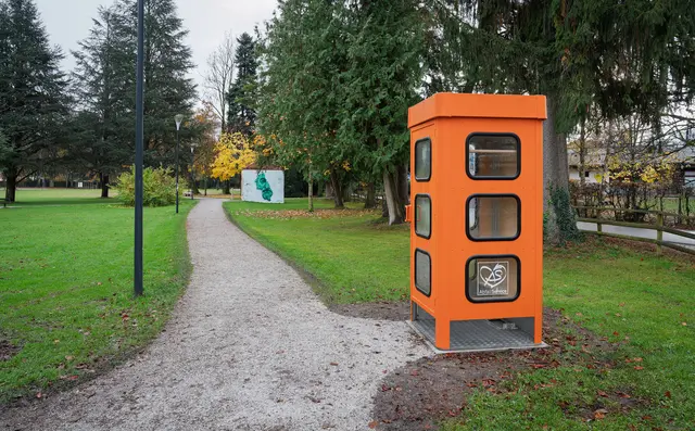 Ab sofort gibt es im Preuschenpark in Parsch – in der Nähe der Kreuzung Apothekerhofstraße/Dr.-Petter-Straße – eine neue Bücherzelle. | Foto: Stadt Salzburg/Alexander Killer