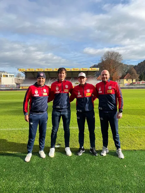 Das KSV-Trainerteam Valdo Petrovic, Mario Martinelli, Mario Grgic, Matthias Götzinger (v.l.). | Foto: KSV 1919