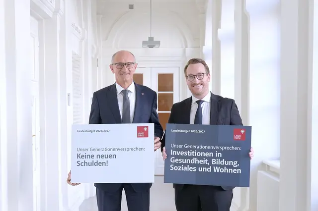 LH Mattle und LHStv Wohlgemuth präsentieren den Voranschlag für das Doppeltbudget 2026/2027. | Foto: land tirol/dominik