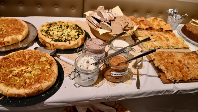 Foto: Vernissage der Fotoausstellung von Walter Horvath Titel: DIE Die Die und DIE DA