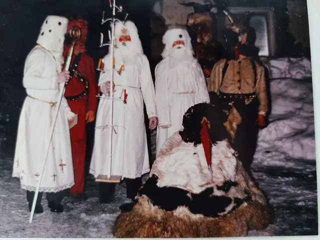 Brauchtumsgruppe 1973 | Foto: Familie Mandlbauer 