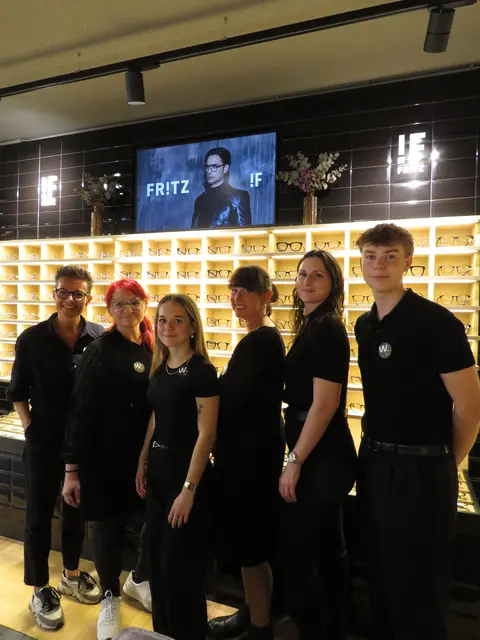 Wutscher Optik Rosental
Montag bis Freitag von 8.30 bis 18 Uhr
Tel: 03142/22 990
rosental@wutscher.com
https://wutscher.com/filialen/steiermark/hauptstrasse-52 | Foto: Wutscher