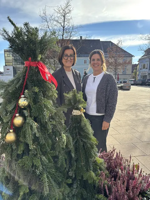 Andrea Pecile (l.) und Martina Tscherne | Foto: MeinBezirk/Isabella Friessnegg