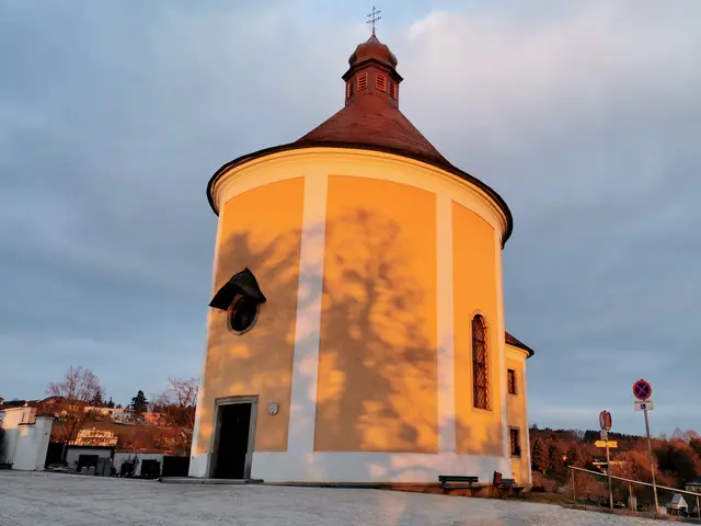 "Man sieht die Sonne langsam untergehen und erschrickt doch, wenn es plötzlich dunkel wird." | Foto: Ulrike Plank
