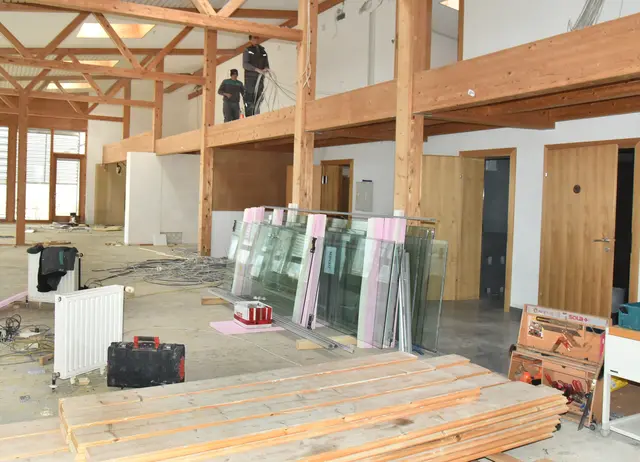 Abbau des Holzriegelgebäudes in Hollabrunn. | Foto: Herbert Schleich