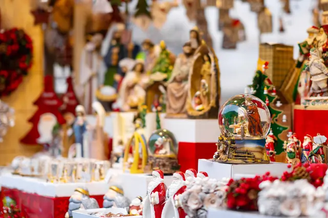Am Alsergrund kann Weihnachtsdeko gestauscht werden. (Symbolfoto) | Foto: photolime/Panthermedia