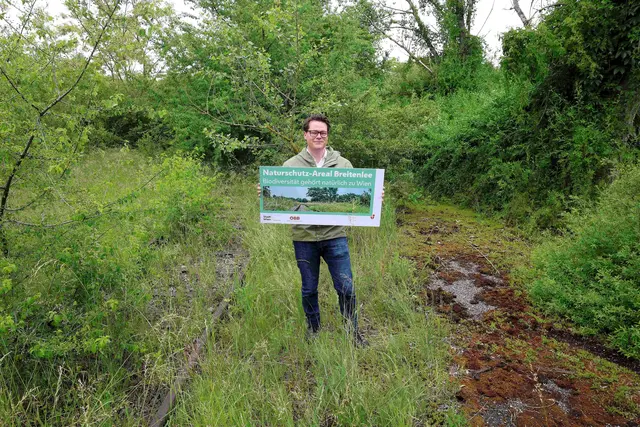 Breitenlee wird ein Natura 2000-Schutzgebiet. Am Bild Klimastadtrat Jürgen Czernohorszky (SPÖ). | Foto: Votava/ Stadt Wien