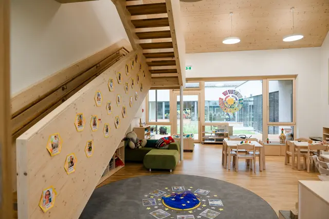 Eine Wohlfühloase für die Kleinsten: Der neue Kindergarten mit Kinderkrippe lässt in Ragnitz keine Wünsche offen. | Foto: Michaela Lorber