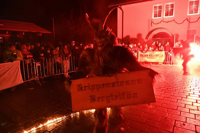 Von den Krippenstoana Bergteifön: Krampus-Spektakel am 21. November. | Foto: Wilfried Fischer