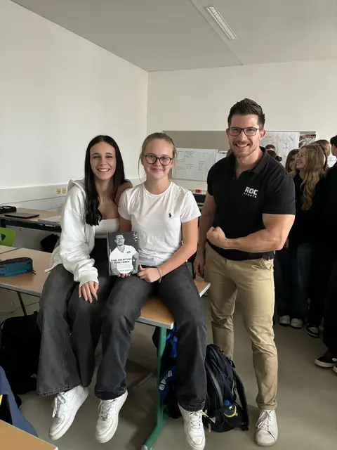 Chris Rohrhofer, Roc-Sports-Eigentümer, ist Klassenpate der 2CK. | Foto: BHAK Steyr