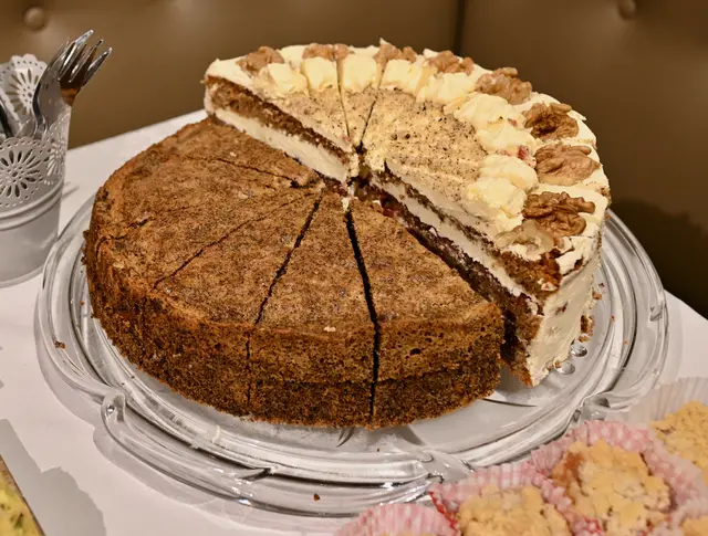 Foto: Vernissage der Fotoausstellung von Walter Horvath Titel: DIE Die Die und DIE DA