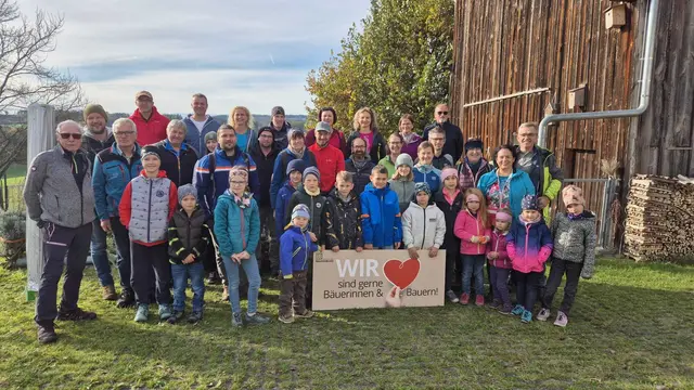 Viele nutzen die Chance und nahmen am Familienwandertag teil. | Foto: Haider