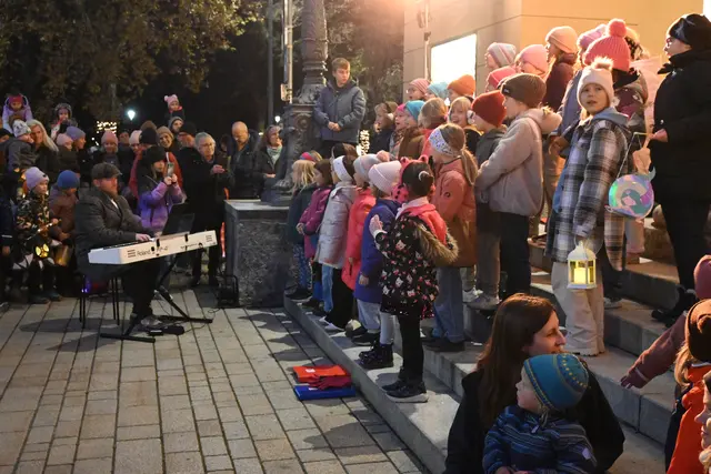 Der Innsbrucker Kinderchor der Musikschule Innsbruck. | Foto: Lucia Königer