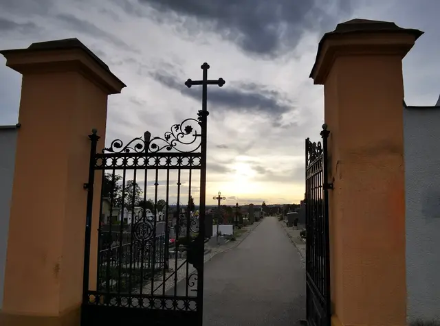 „Die Zeit heilt nicht alle Wunden,
sie lehrt uns nur mit dem Unbegreiflichen zu leben.“ | Foto: Ulrike Plank