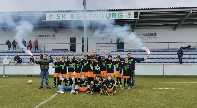 Die U13 des SK Eggenburg sichert sich als Herbstmeister die Tabellenführung. | Foto: SK Eggenburg