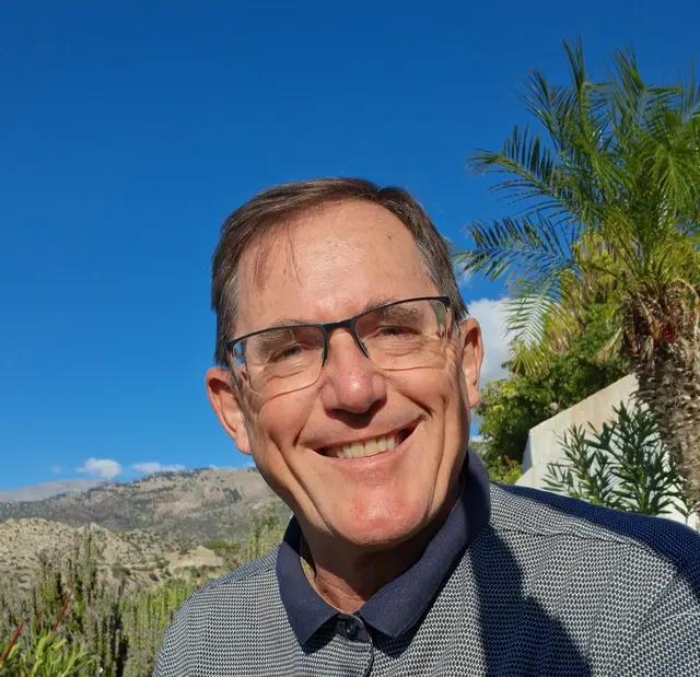 Prof. Dr. Franz Kainer schilderte in Oberwölz seinen Weg vom Bergbauernbua zum Frauenarzt mit besonderen Verantwortungen in München und Nürnberg. | Foto: Anita Galler