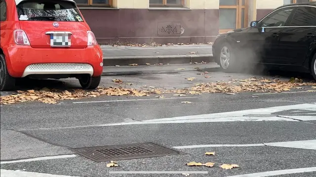 In der kalten Jahreszeit sieht man immer öfter Dampf aus den Kanälen aufsteigen. Dieser Effekt ist recht simpel erklärt. | Foto: Johannes Reiterits/MeinBezirk