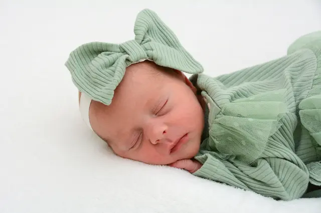 Name: Ilona Freya
Geburtsdatum: 06.11.2025
Gewicht: 2.875 g
Größe: 52 cm
Eltern: Stefani Kiss-Marjanovic und Peter Kiss aus Leoben | Foto: Babysmile