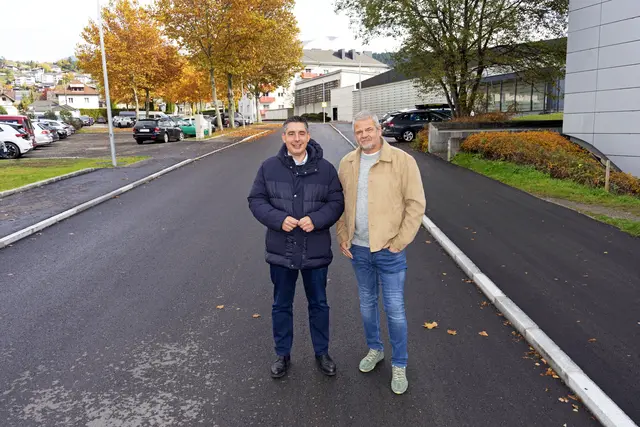 v.l.: Stadtrat Christoph Staudacher und Bürgermeister Gerhard Köfer sehen Spittal als Vorreiter in Sachen Infrastrukturumsetzung an. | Foto: eggspress
