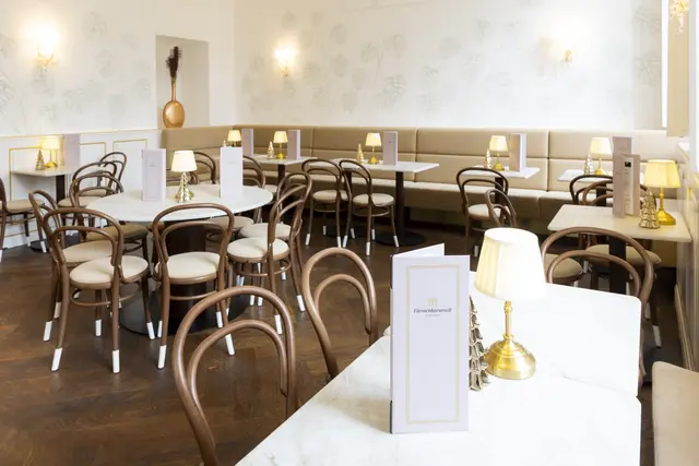 Das Lokal ist wie ein "bürgerliches Wohnzimmer“ gestaltet. Gleichzeitig soll der zeitgemäße Komfort gewährleistet werden. | Foto: SKB_Martin Steiger