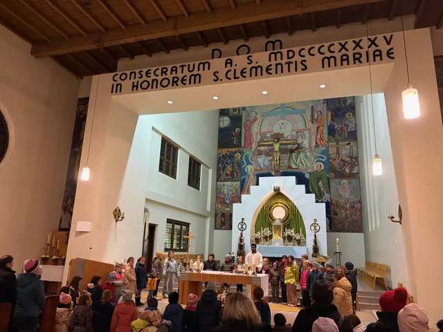 In der Kirche erinnerten Kinder und Familien gemeinsam an die Botschaft des Heiligen Martin. | Foto: Eva Maria Kneisz