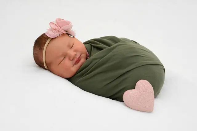 Name: Pauline Emilia
Geburtsdatum: 20.10.2025
Gewicht: 4.390 g
Größe: 55 cm
Eltern: Christine und Florian Unterberger aus Wartberg im Mürztal | Foto: Babysmile