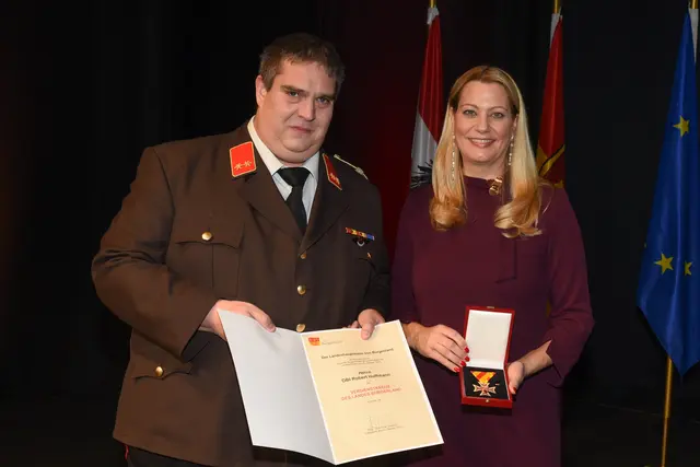 Verdienstkreuz für Robert Hoffmann | Foto: Landesmedienservice Burgenland / Hafner
