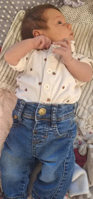 Name: Kerstin Sigrid
Geburtsdatum: 28. August 2025
Gewicht: 3.700 g
Größe: 51 cm
Eltern: Tanja Bauer und Peter Stückler aus Obdach.
 | Foto: Tanja Bauer