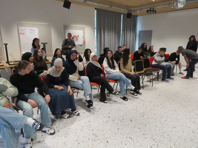 Die ersten Workshops bei der Auftaktveranstaltung von „Respekt: Gemeinsam stärker 4.0“. | Foto: Sabine Krammer